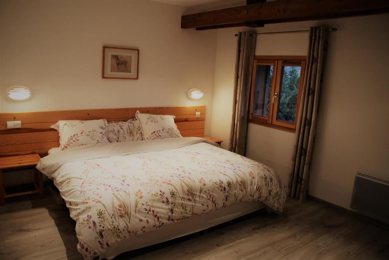 Chambres D'Hotes Les Peschiers Chateauroux-les-Alpes Exterior foto